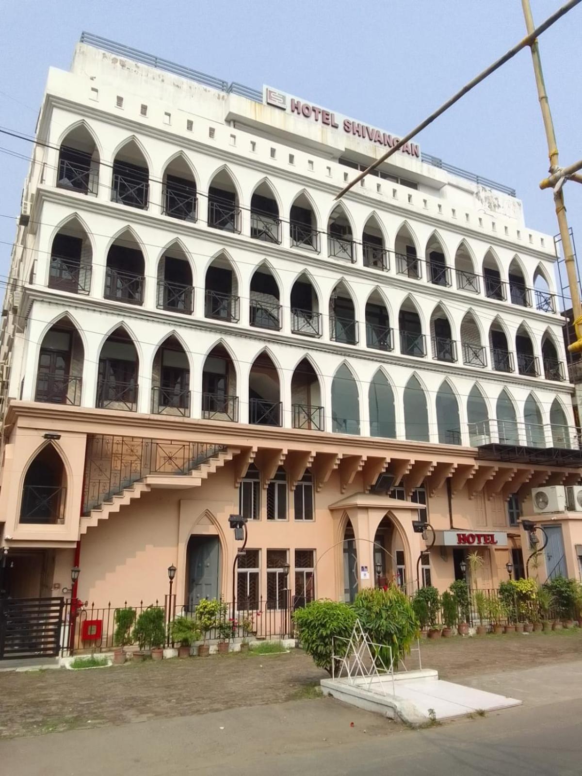 Shivangan Hotel And Banquet 加尔各答 外观 照片